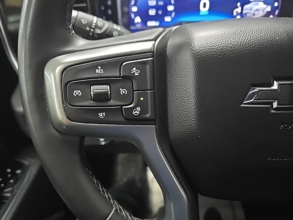 Used 2023 Black Chevrolet RST image 19