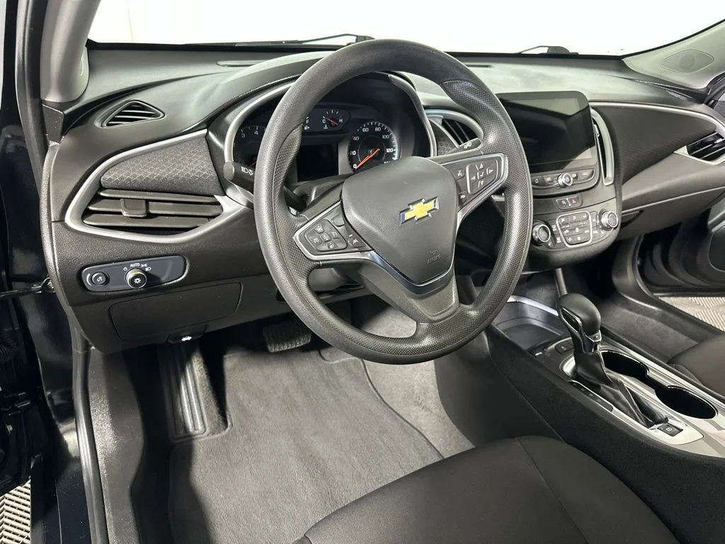 Used 2024 Black Chevrolet LT image 8