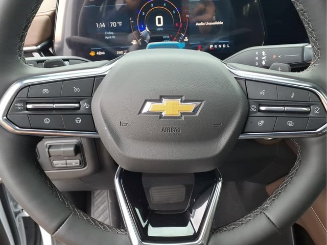 New 2026 Polar White Tricoat Chevrolet High Country image 11