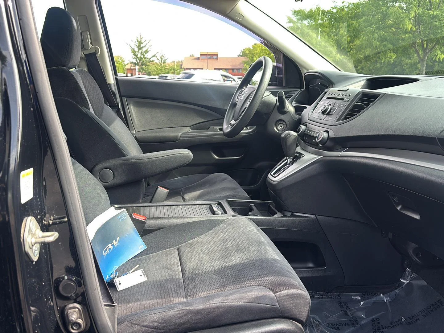 Used 2014 Crystal Black Pearl Honda LX image 21