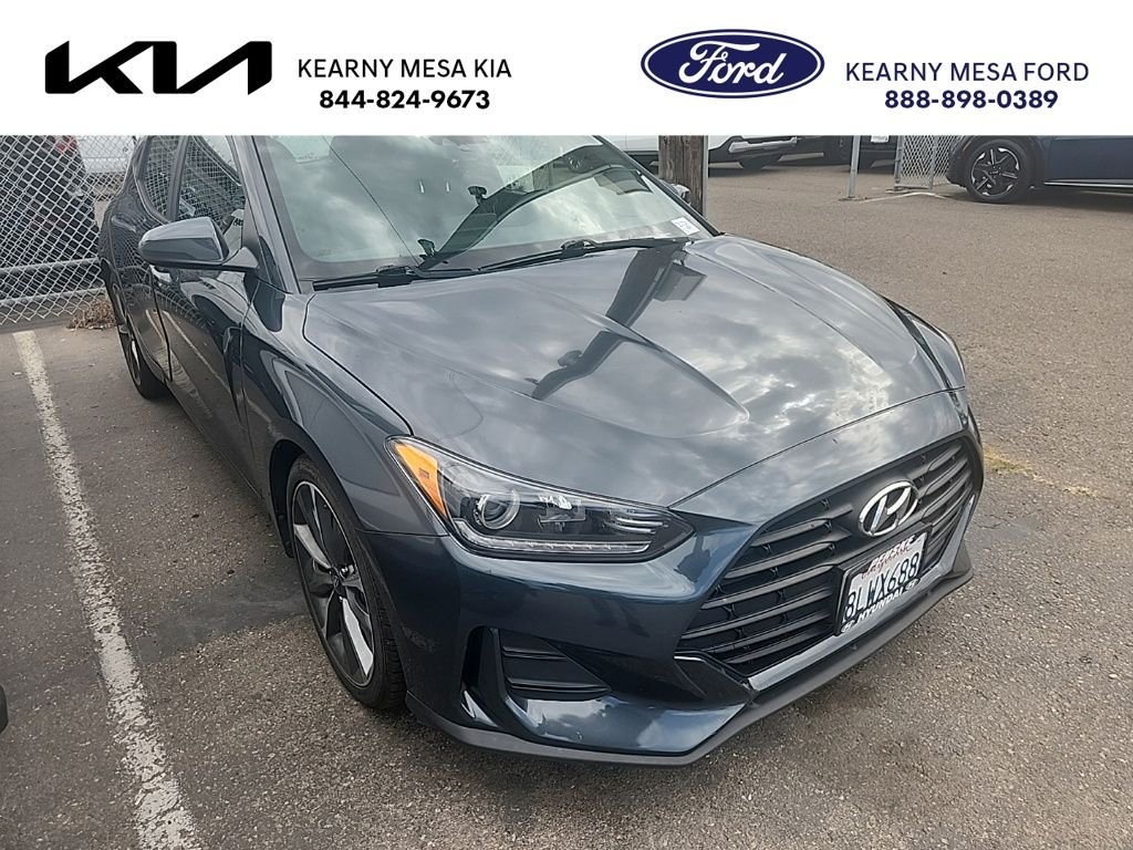 Used 2020 Gray Hyundai 2.0 Premium image 1