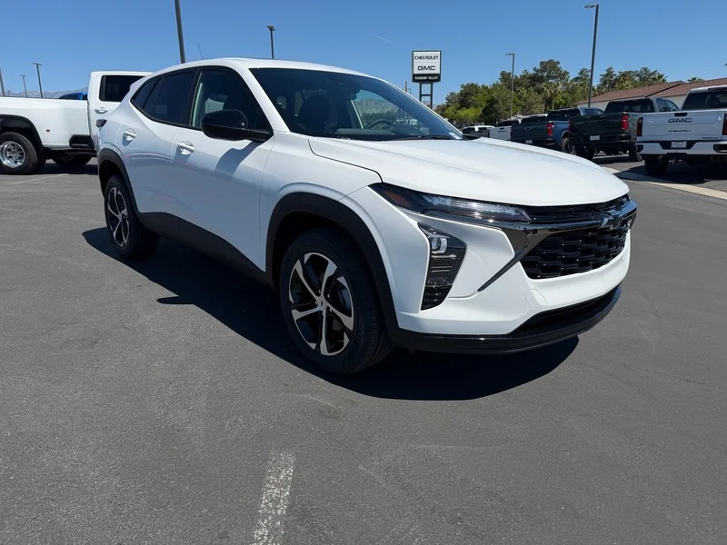 2026 Chevrolet Trax 1RS's photo
