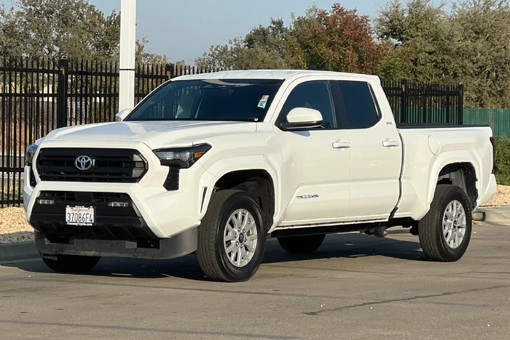Certified Used 2025 White Toyota SR5 image 10