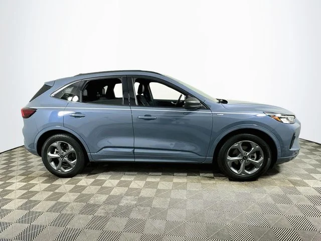 Certified Used 2024 Blue Ford ST-Line image 2