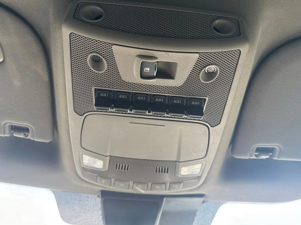 Used 2020 Gray Ford Lariat image 46