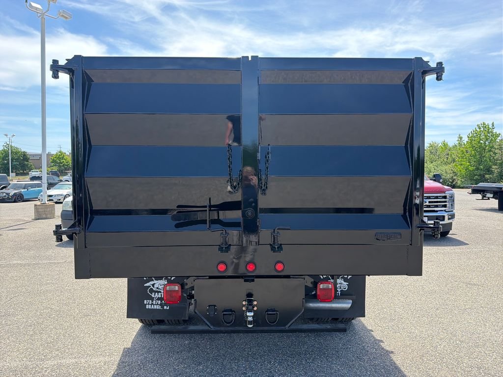 2025 Ford F-550 Super Duty Chassis Cab XL - Photo 8