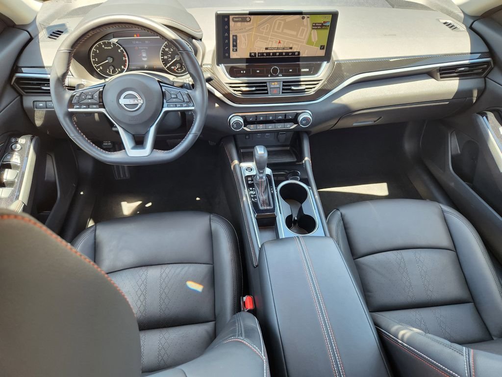 Certified Used 2023 White Nissan 2.5 SR image 25