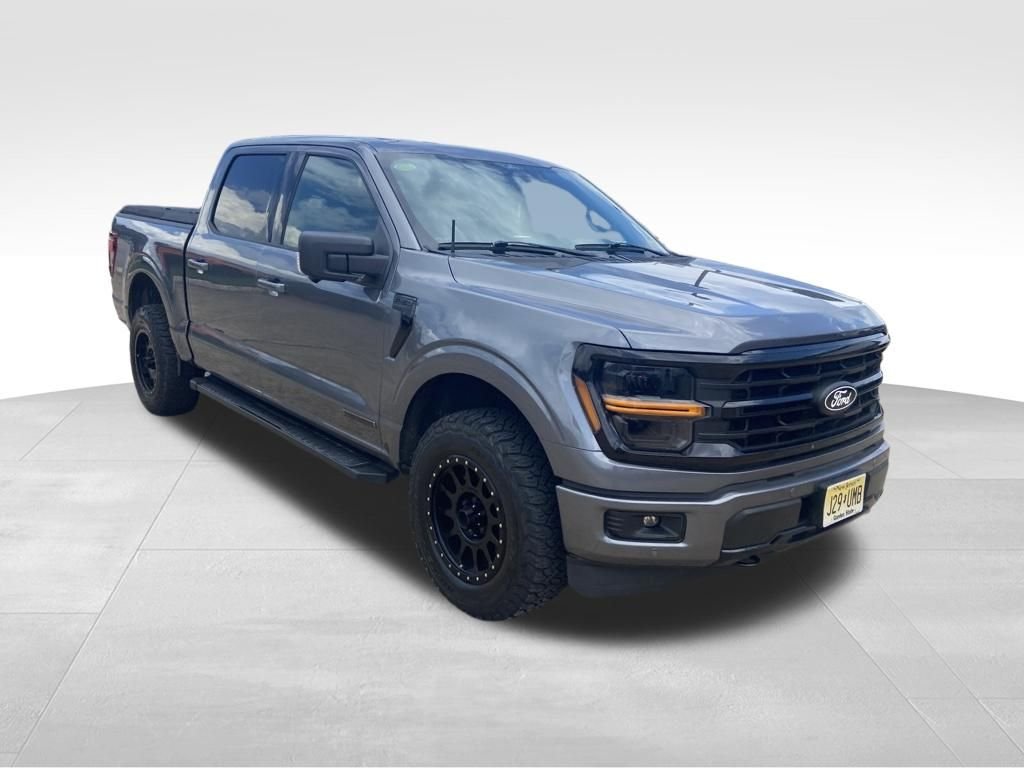 Used 2024 Gray Ford XLT image 8