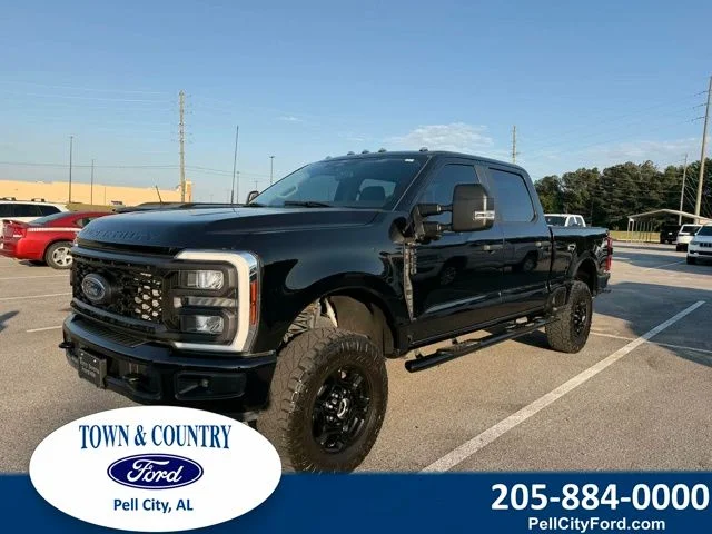 2024 Ford F-250 XL 4x4 Crew Cab 6-3/4' Box's photo