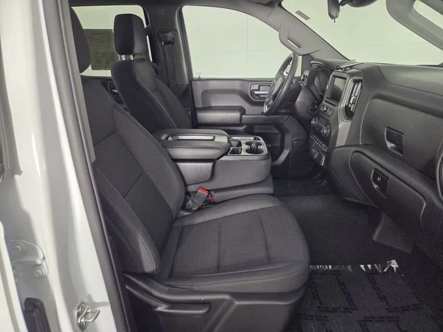 Used 2026 Summit White Chevrolet Custom Trail Boss image 31