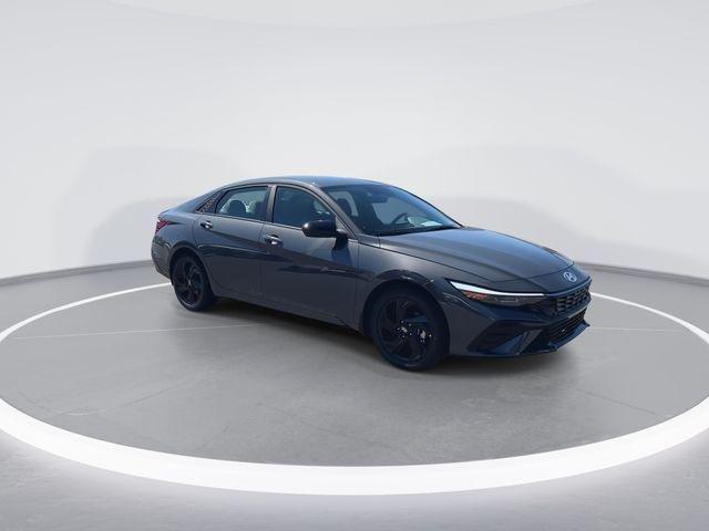 New 2026 Gray Hyundai SEL Sport image 2