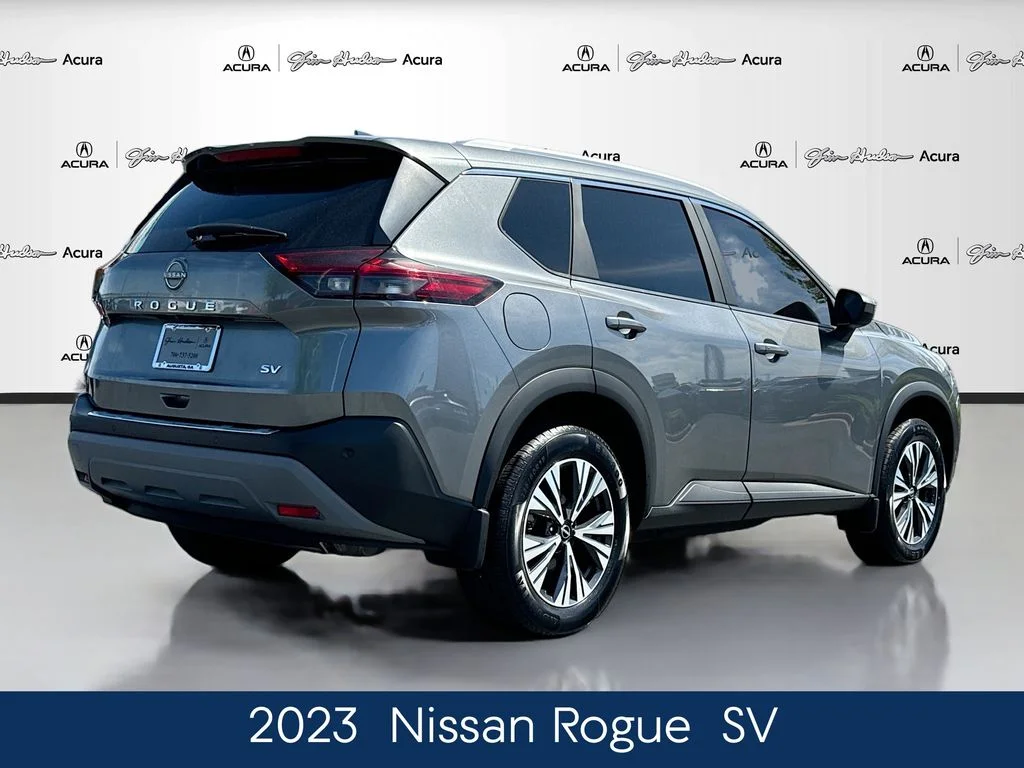 Used 2023 Gray Nissan SV image 7