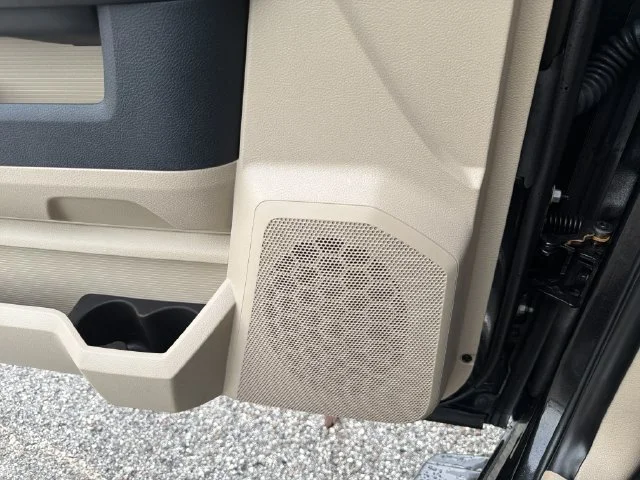 Used 2018 Black Ram Laramie Longhorn image 22