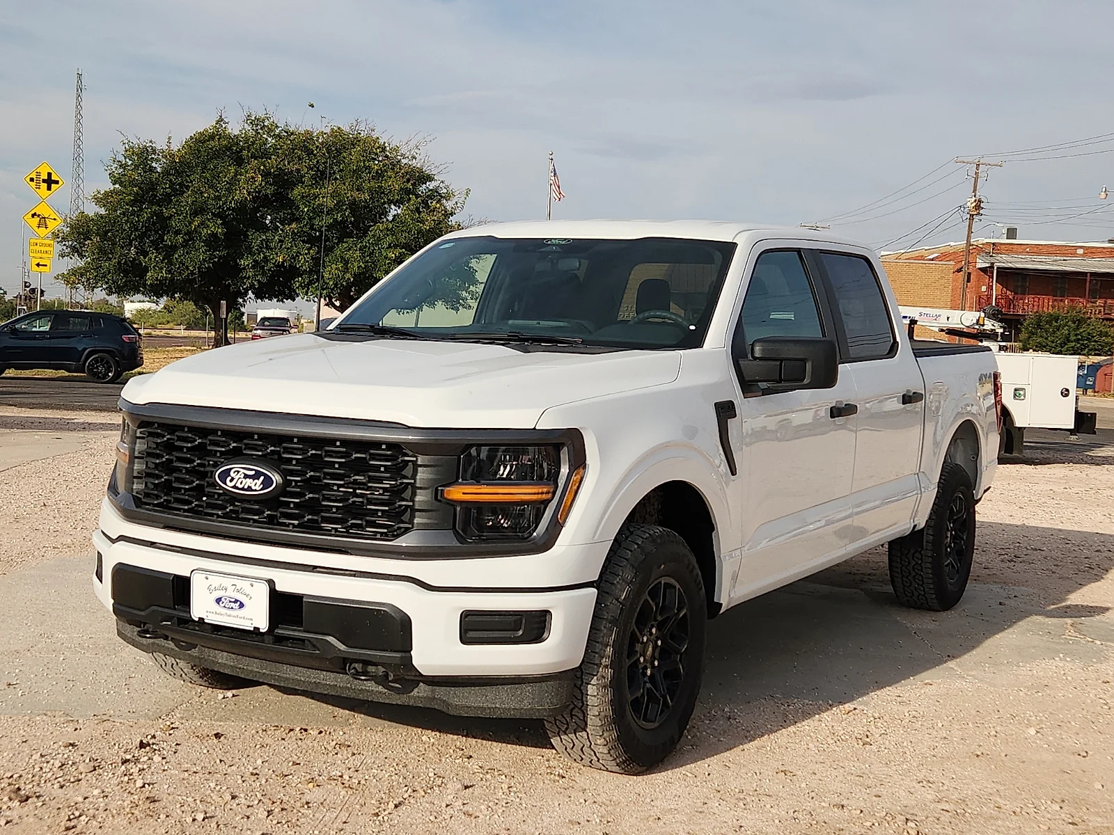 New 2026 Oxford White Ford STX image 3