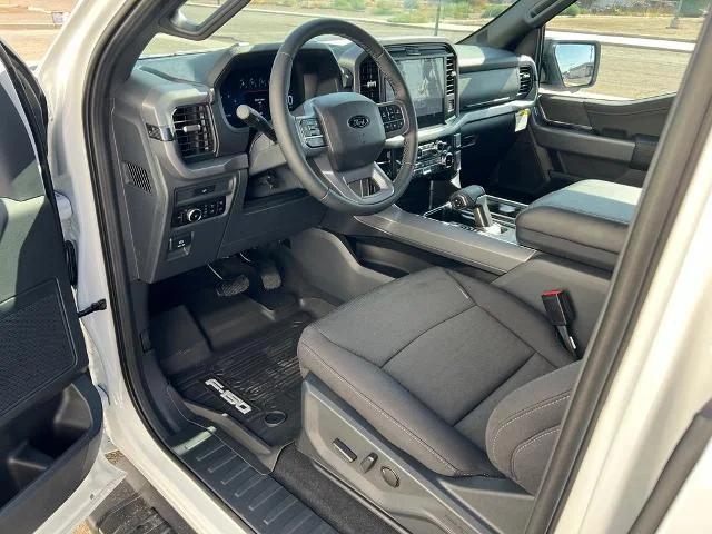 New 2026 Oxford White Ford XLT image 40