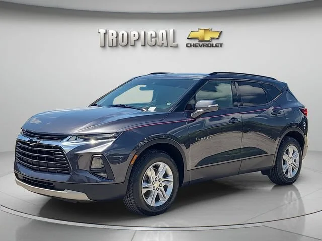Used 2021 IRON GRAY METALLIC Chevrolet LT image 1
