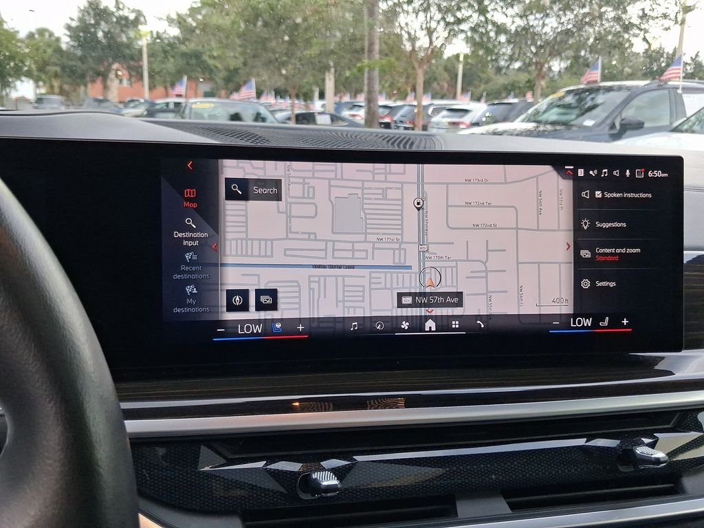 Used 2024 White BMW sDrive40i image 25