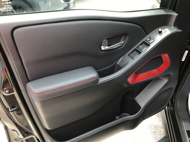 Used 2023 Super Black Nissan PRO-4X image 12