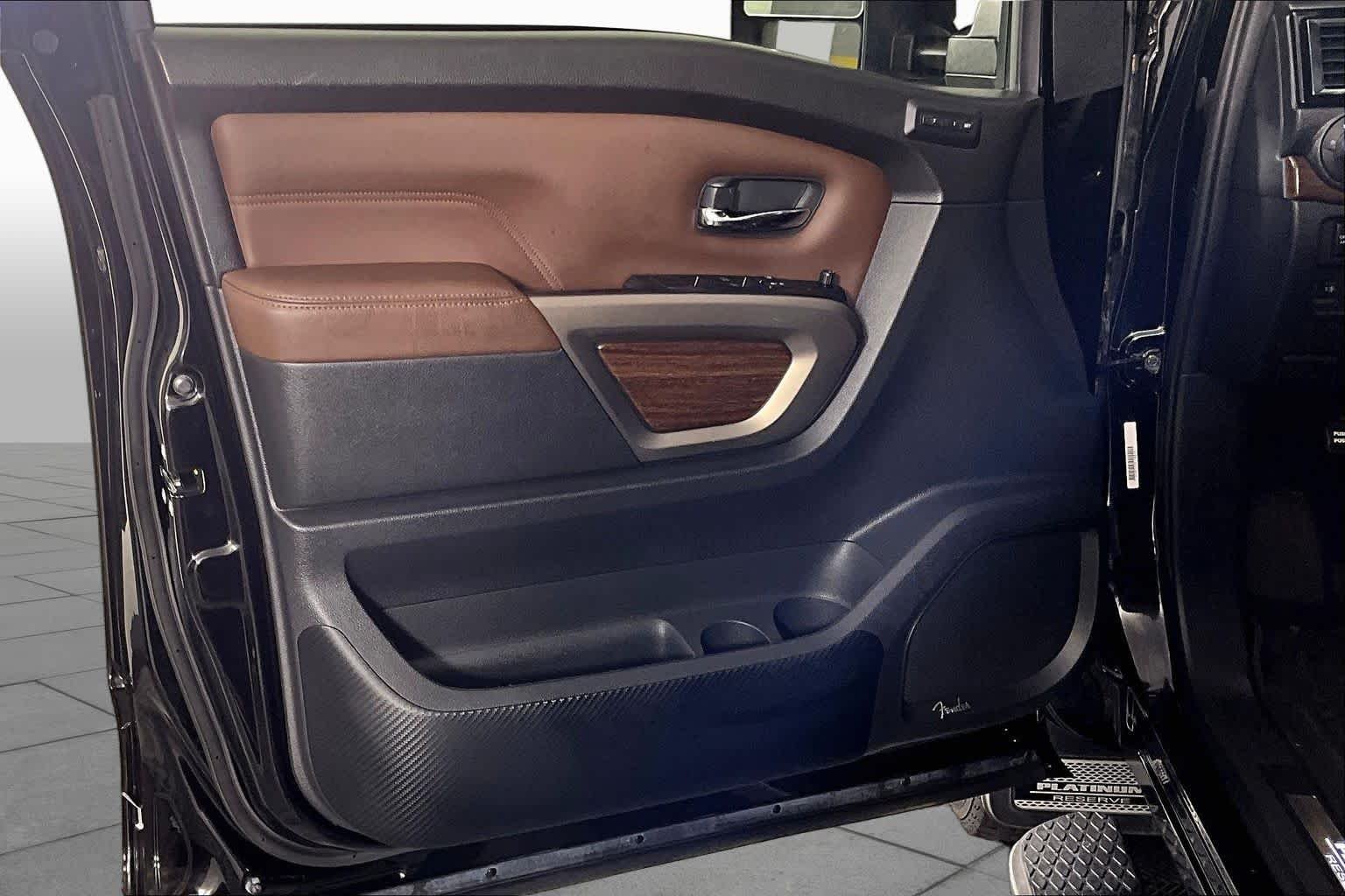 Used 2024 Super Black Nissan Platinum Reserve image 21