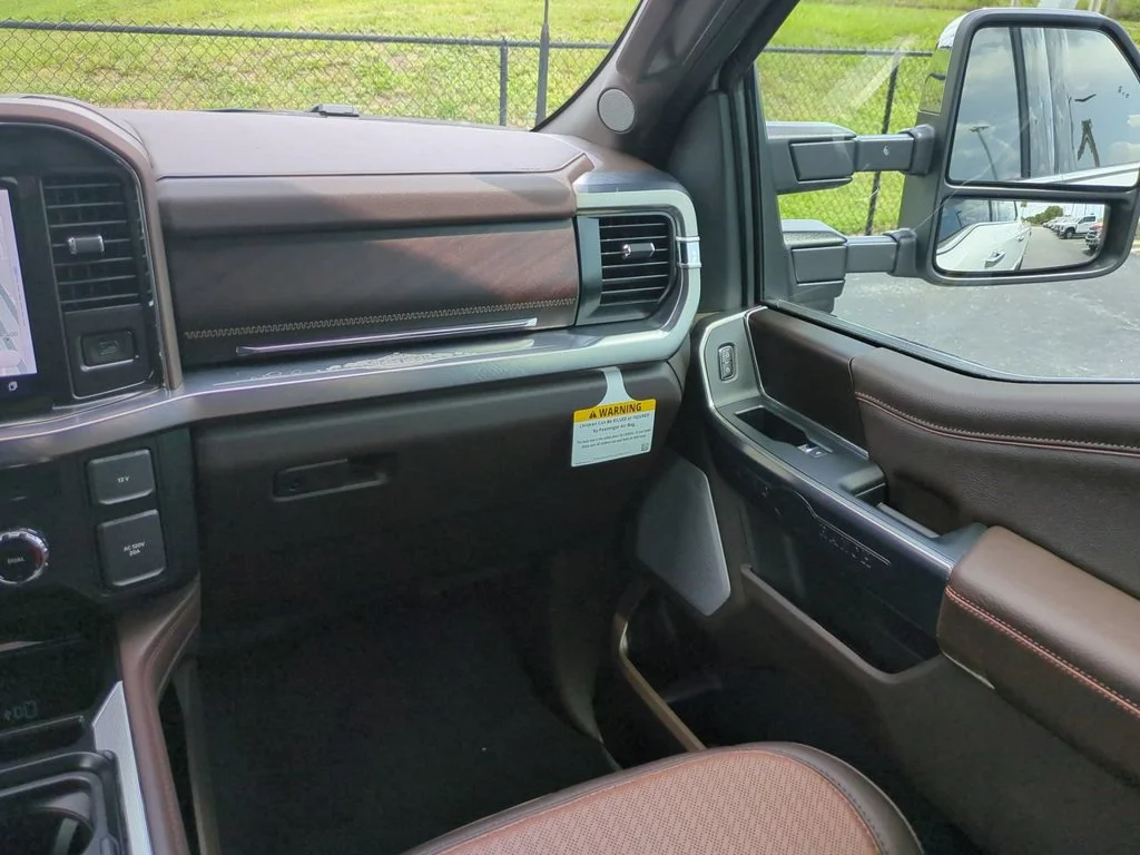New 2026 Star White Metallic Tri-Coat Ford F-350® King Ranch® image 17