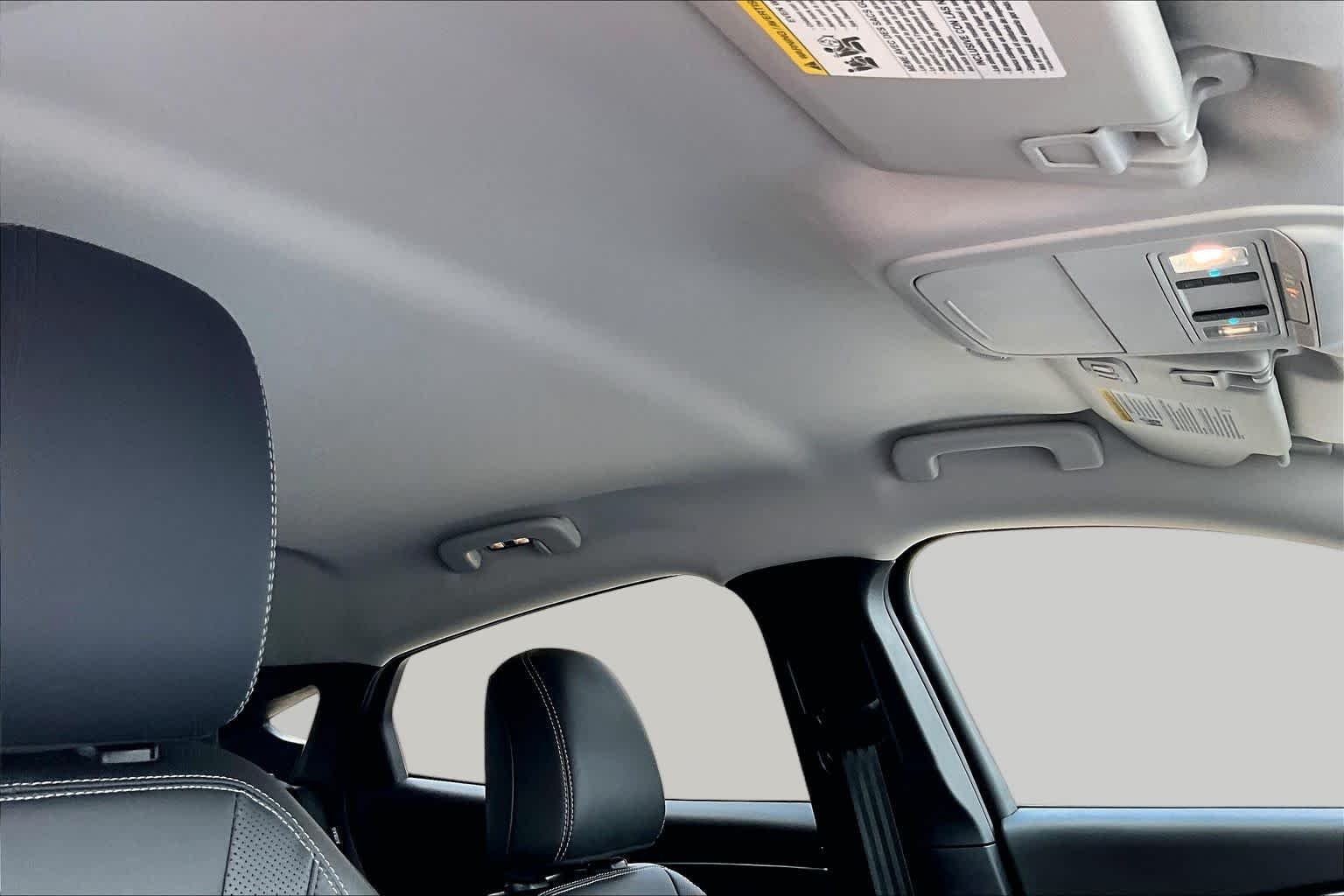 Used 2025 Shadow Black Ford Premium image 18
