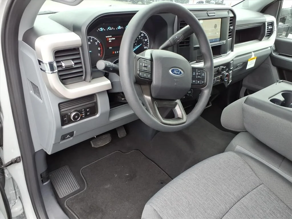 New 2026 Avalanche Ford F-350® XL image 6