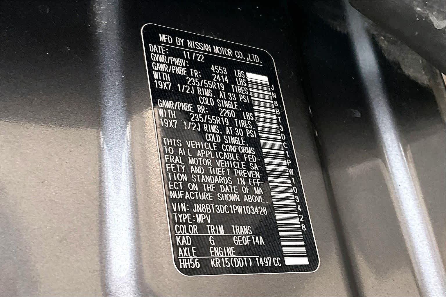 Used 2023 Gun Metallic Nissan Platinum image 38