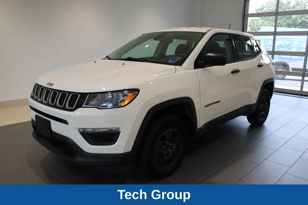 Used 2017 White Jeep Sport image 13