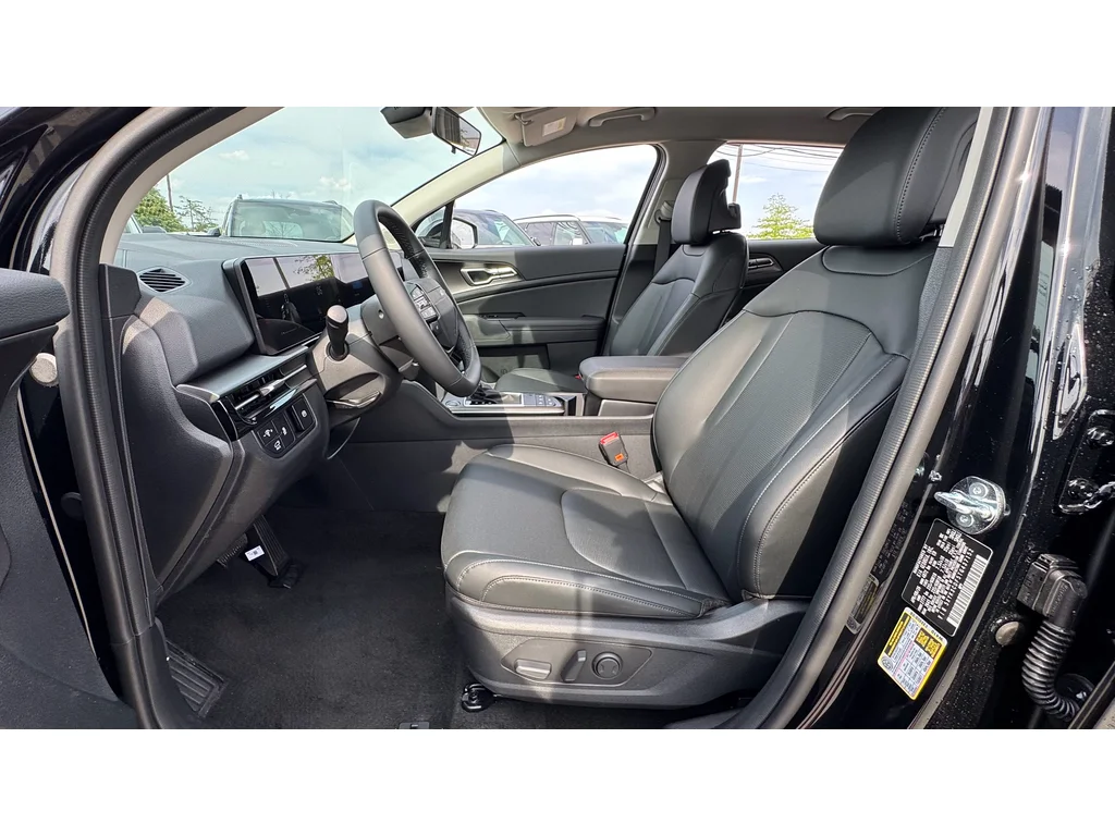 New 2026 Blk Kia EX image 8