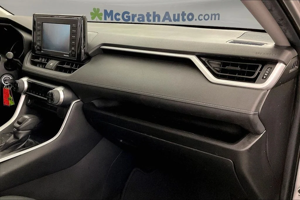 Certified Used 2021 Silver Toyota LE image 21