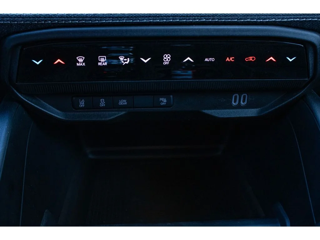 New 2026 Red Hot Pearlcoat Jeep Laredo image 30