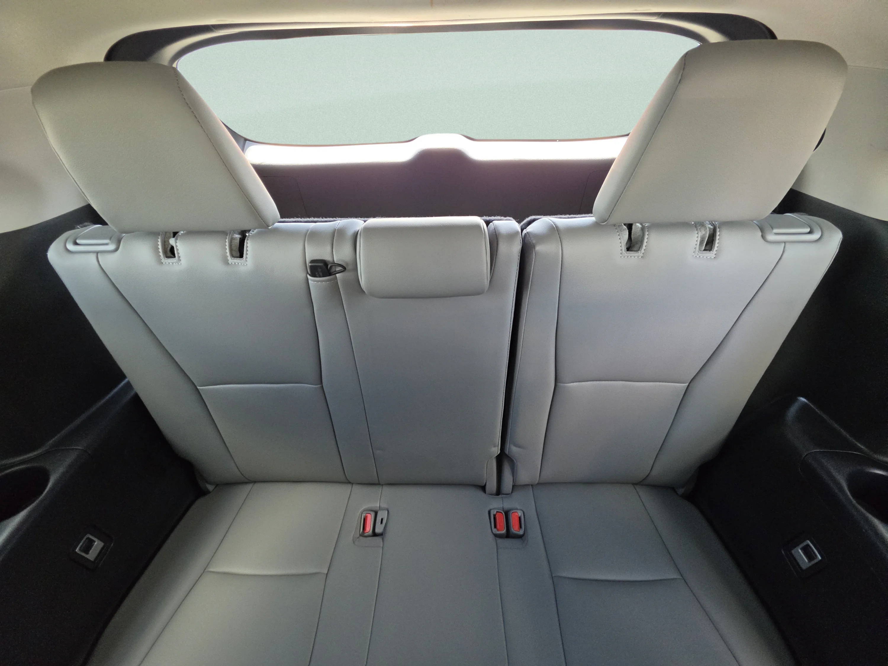 Used 2023 Celestial Silver Metallic Toyota Hybrid XLE image 23