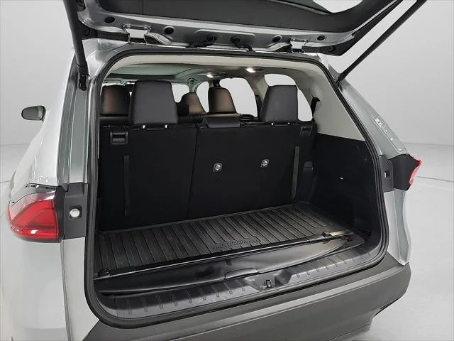Certified Used 2025 CELESTIAL SILVER Toyota  image 7