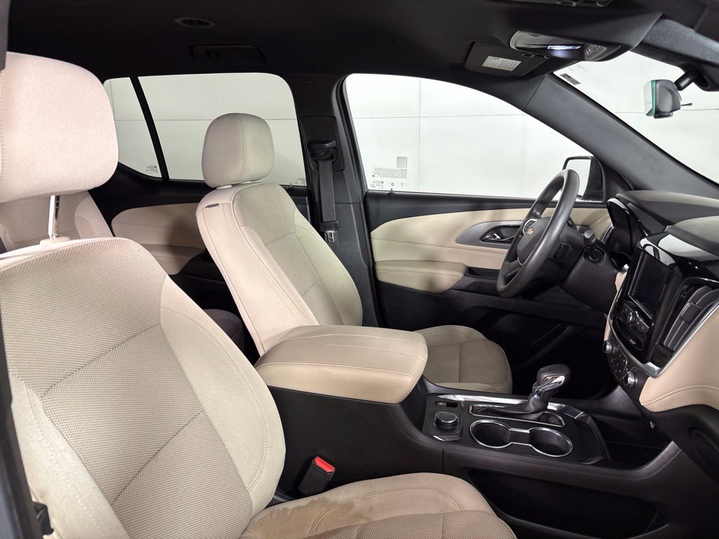 Used 2022 Blue Chevrolet LS image 21