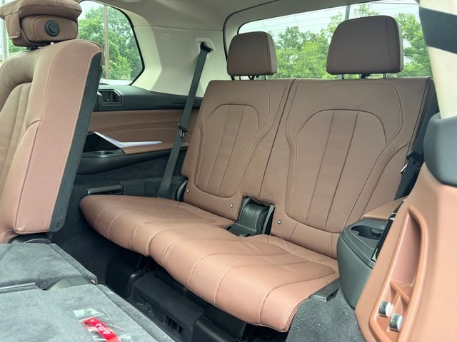 Used 2022 Brown Metallic BMW xDrive40i image 14