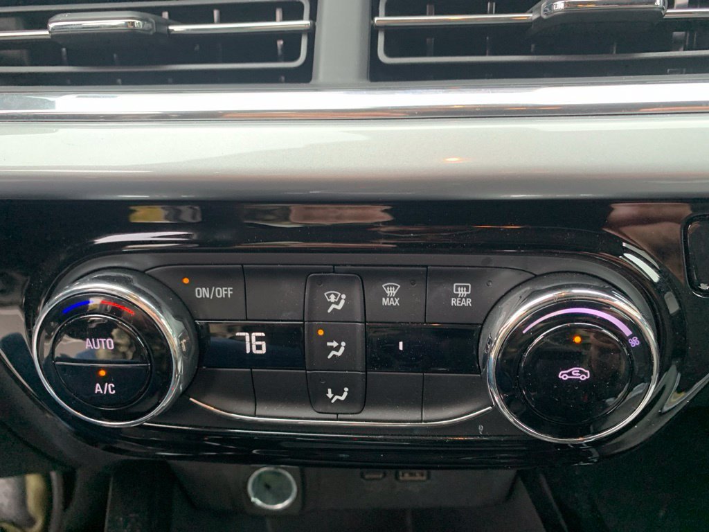 Used 2025 Black Chevrolet LT image 18