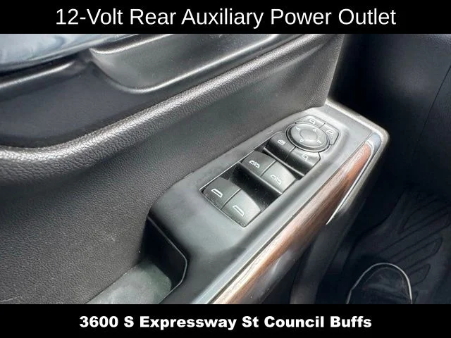 Used 2021 Silver GMC SLT image 23
