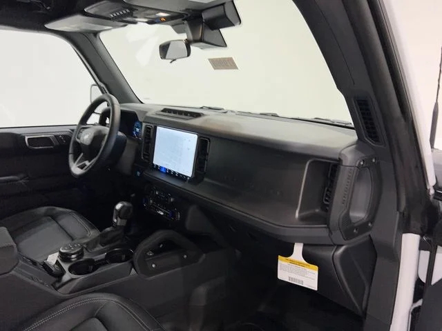 New 2025 Oxford White Ford Badlands® image 26