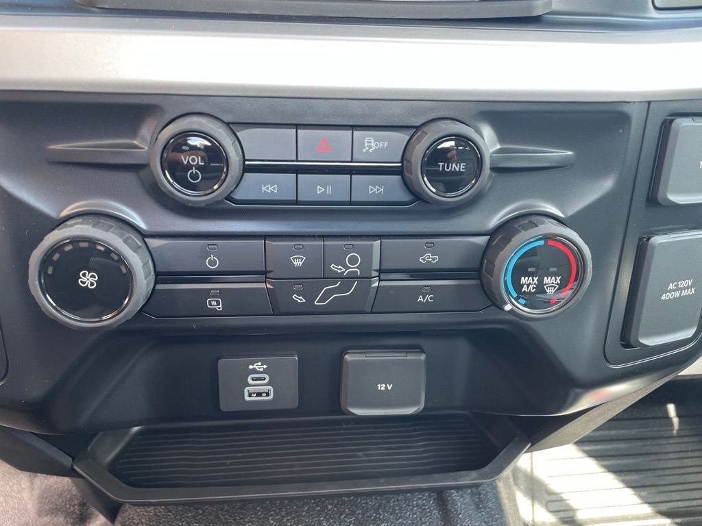 New 2026 Oxford White Ford F-250® XL image 20