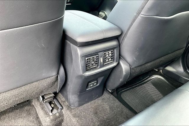 Used 2024 White Toyota Adventure image 10