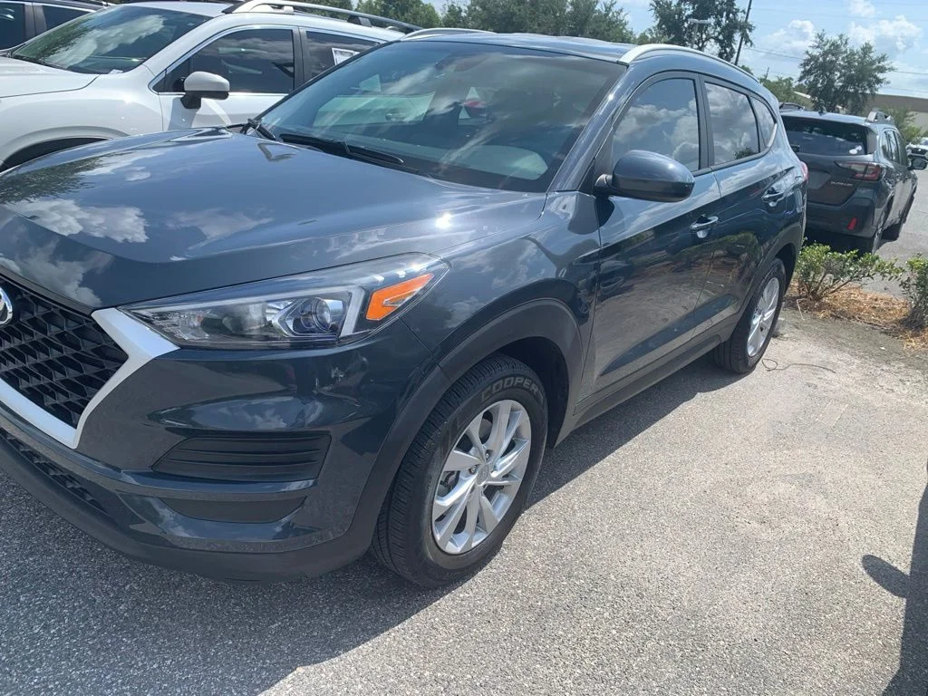 Used 2021 Blue Hyundai Value image 2