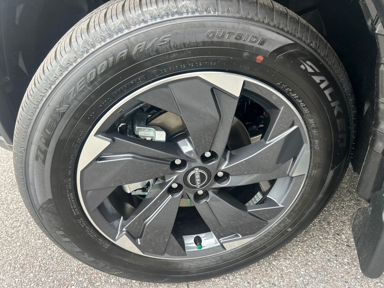 New 2026 Nissan Rogue SV 4D Sport Utility