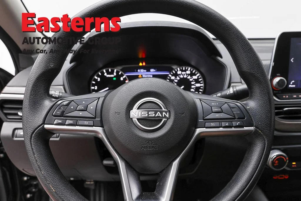 Used 2024 Black Nissan 2.5 SV image 10