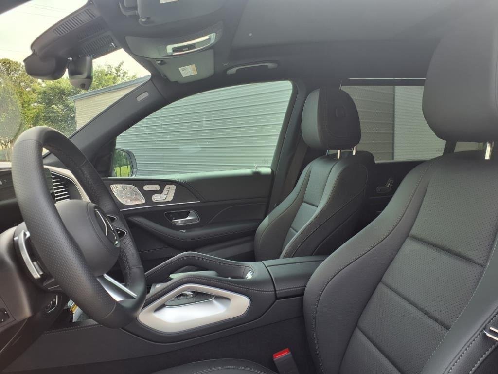 Used 2025 MANUFAKTUR Alpine Grey Mercedes-Benz GLS 450 image 9