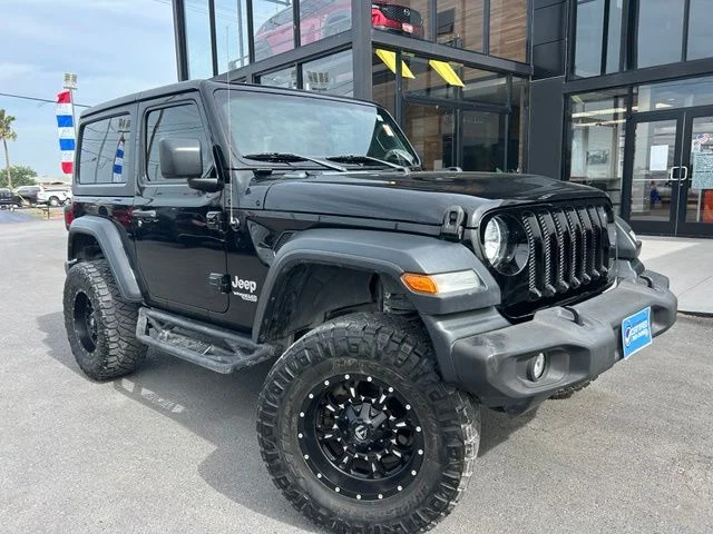 Used 2020 Black Jeep Sport S image 1