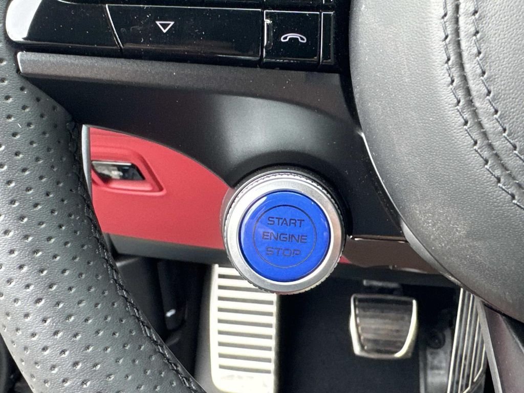 2026 Maserati Grecale Modena V6 - Photo 15