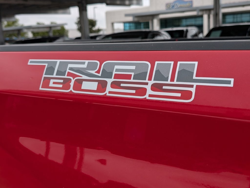 2024 Chevrolet Silverado 1500 LT Trail Boss - Photo 37