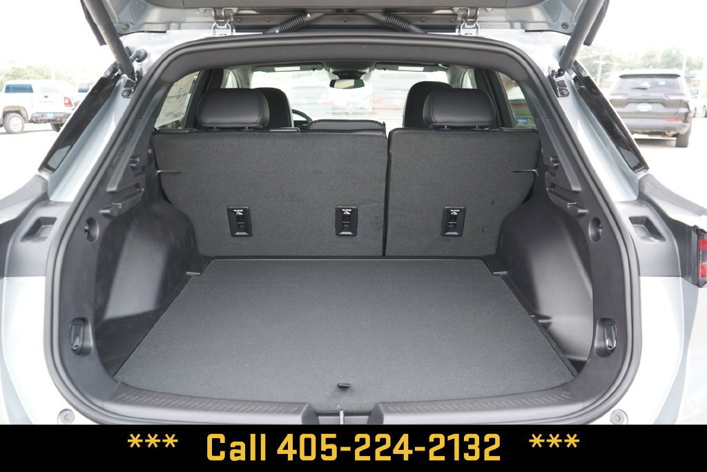 2025 Chevrolet Equinox EV RS - Photo 27
