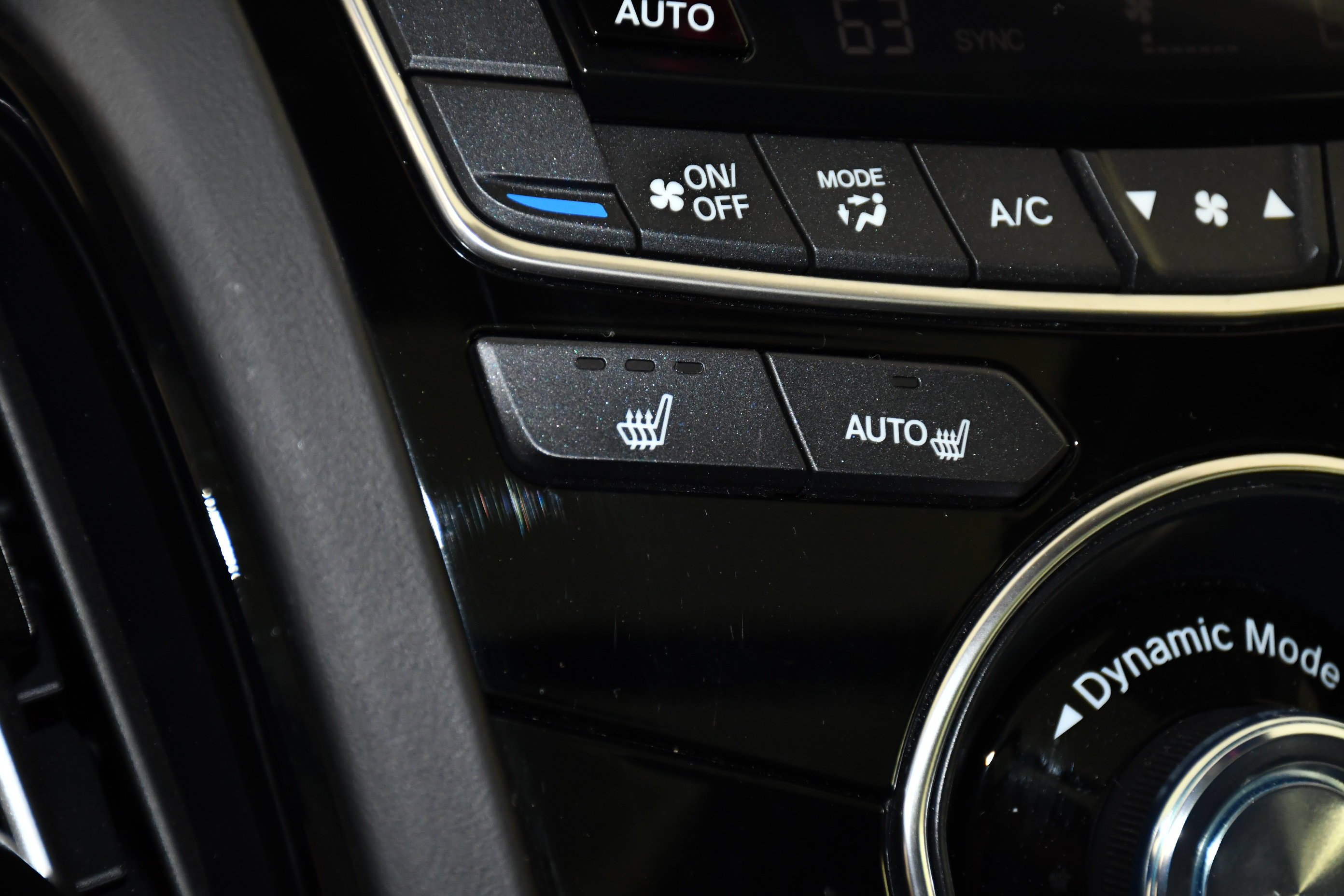 Used 2023 Platinum White Pearl Acura Base image 29