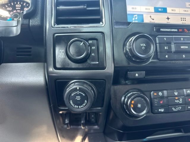Used 2017 Shadow Black Ford XLT image 32